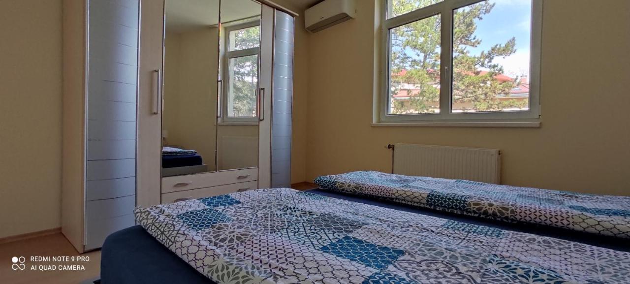 Onebeach Apartman Siófok Buitenkant foto