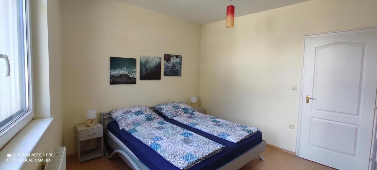 Onebeach Apartman Siófok Buitenkant foto