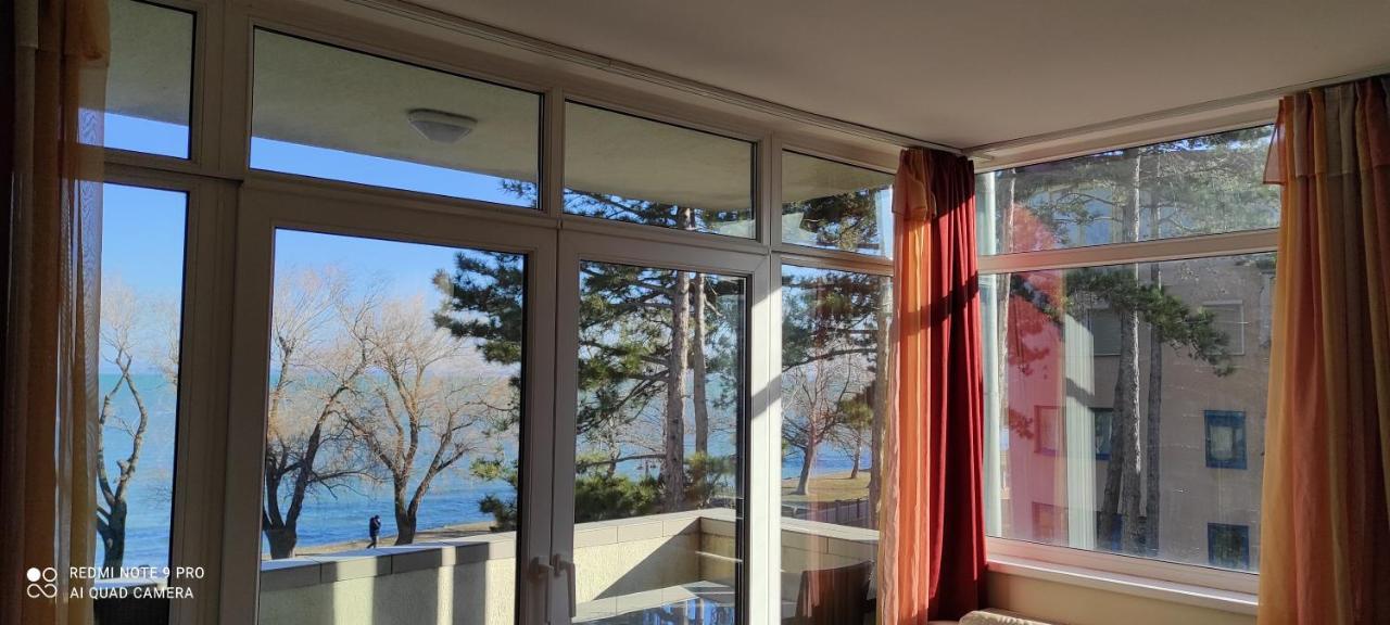 Onebeach Apartman Siófok Buitenkant foto