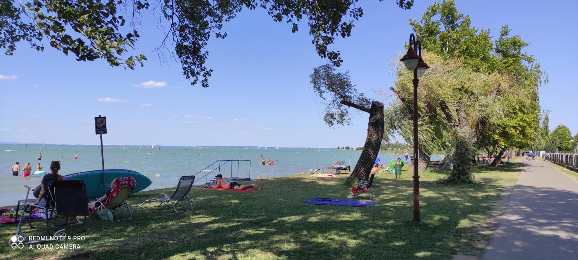 Onebeach Apartman Siófok Buitenkant foto